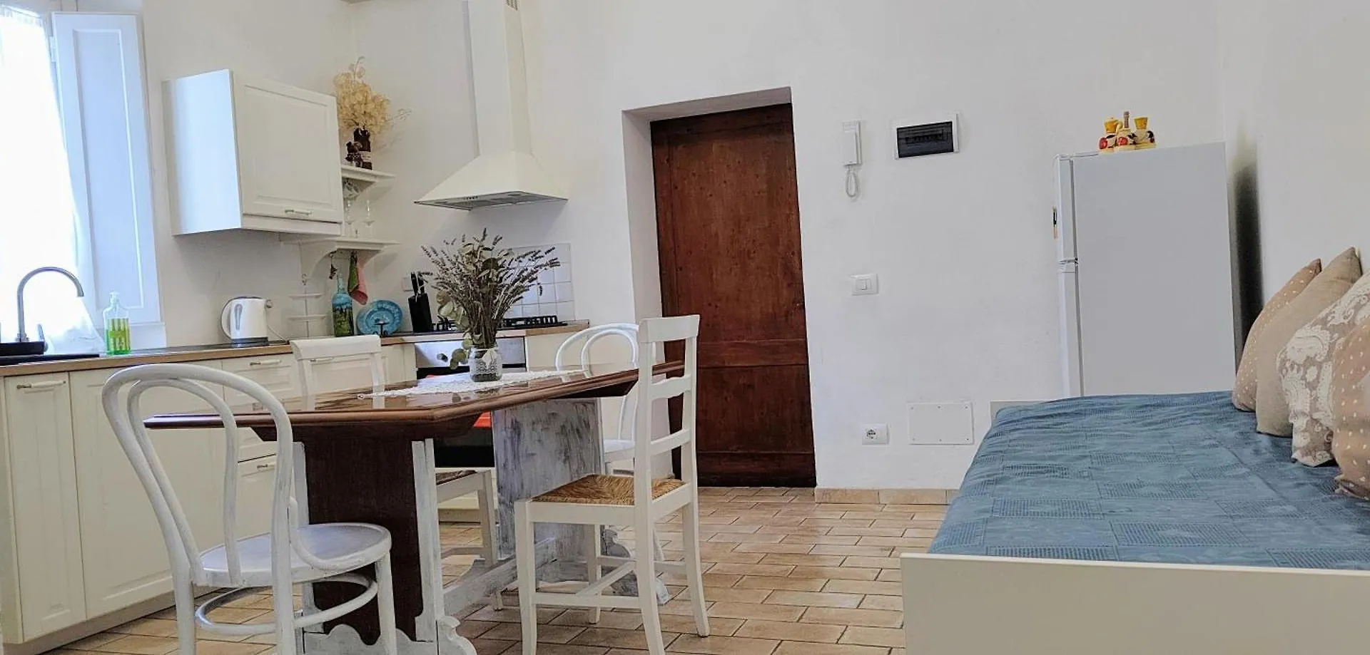 Villa Elvira Ambra 0*,